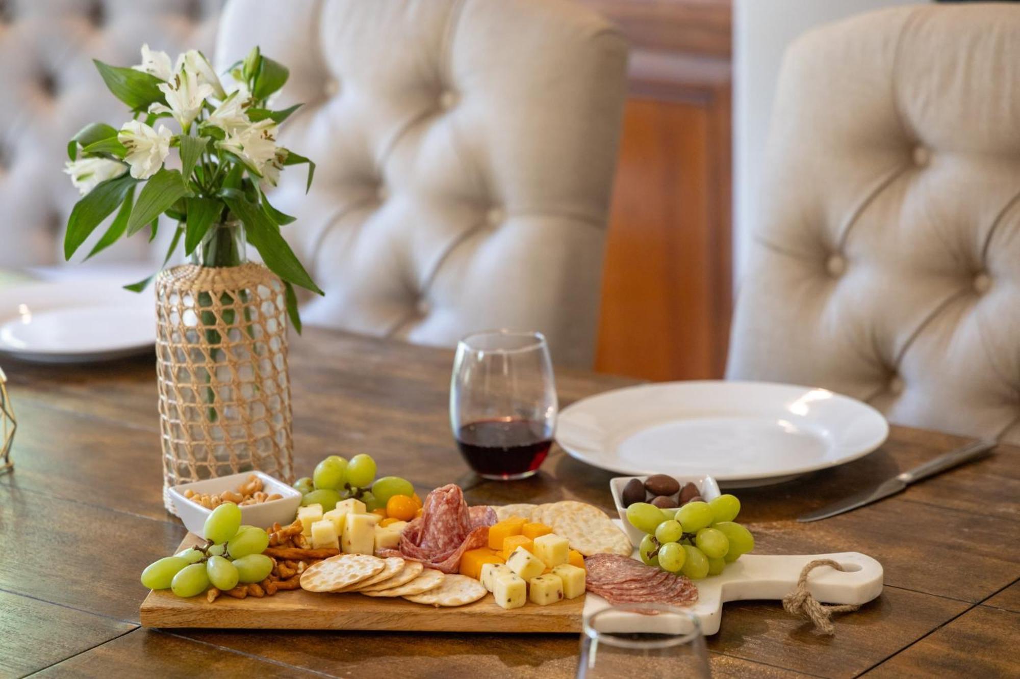 Grapevine By Avantstay Secluded 5Br Villa 4 Acres Of Vineyards Avo Groves 테메큘라 외부 사진